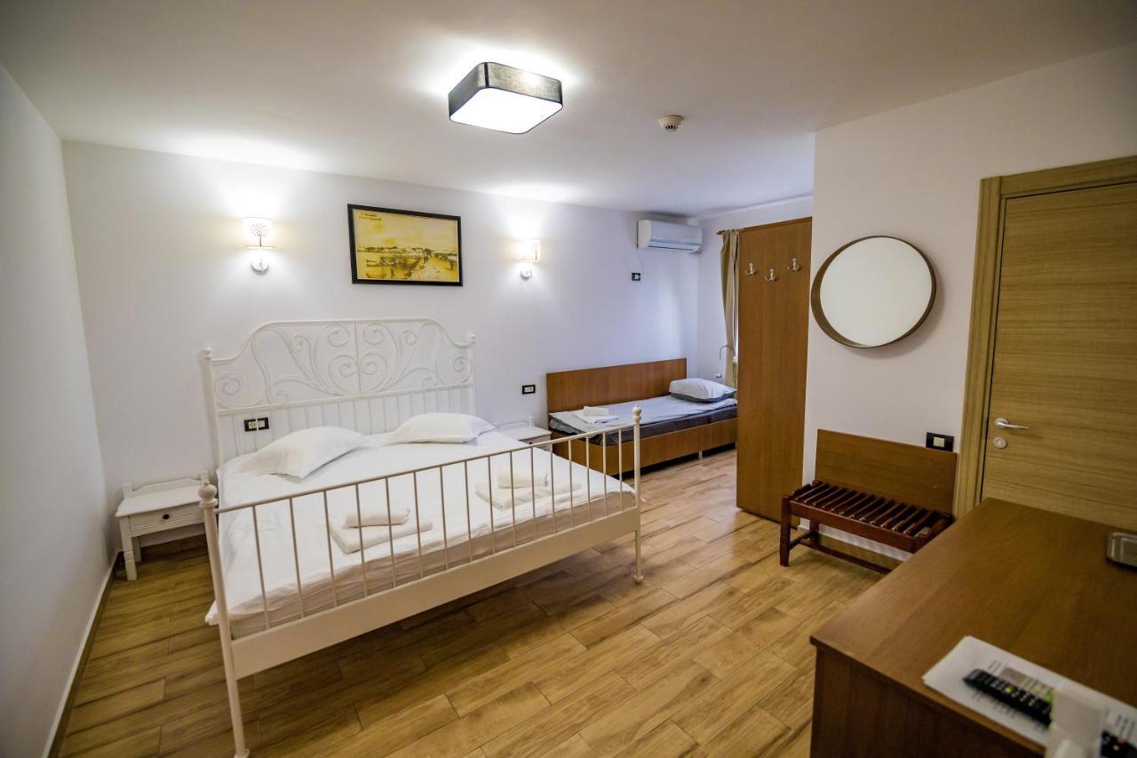Casa Ypu Otel Două Mai Dış mekan fotoğraf